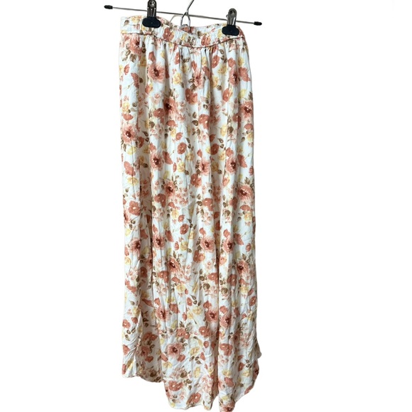 Floral maxi skirt - Picture 3 of 8
